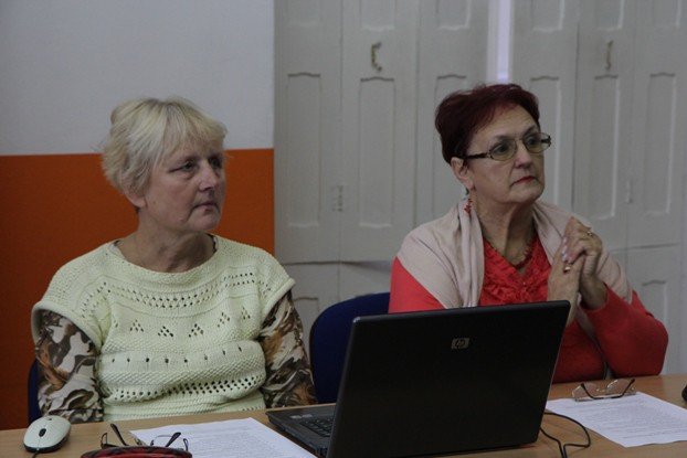 coraz-wiecej-seniorow-chce-sie-uczyc-foto-49819