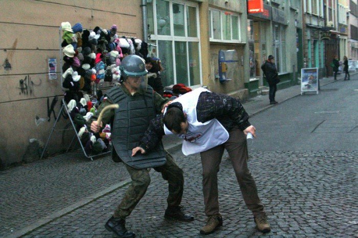 zywa-lekcja-ponurej-historii-na-placu-ratuszowym-foto-49822