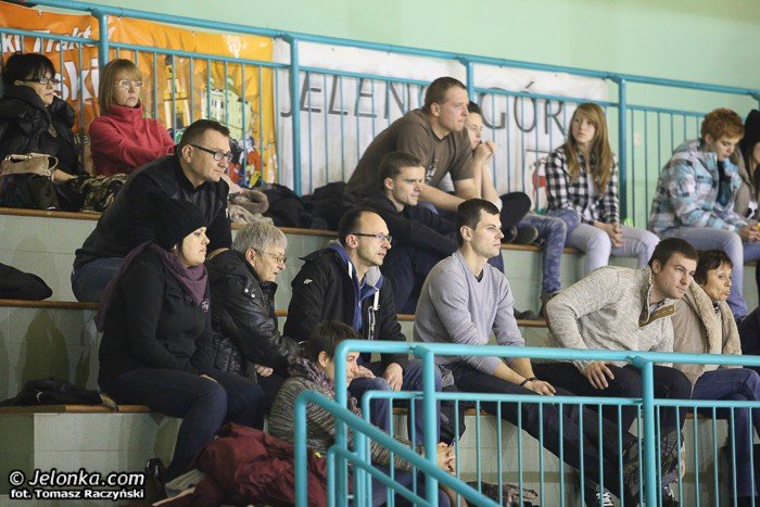iks-zaliczy-debiut-przed-wasna-publicznoscia-foto-49832
