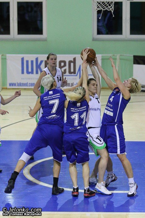 rzeszowianki-odjechay-w-koncowce-foto-49836