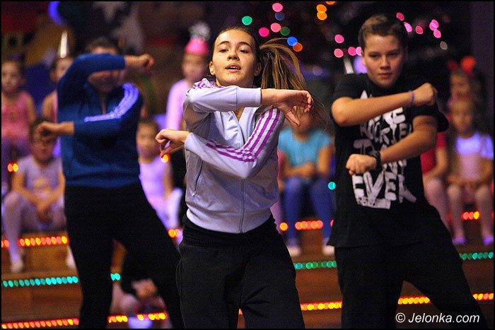 roztanczony-pokaz-zachwyci-widownie-foto-49847