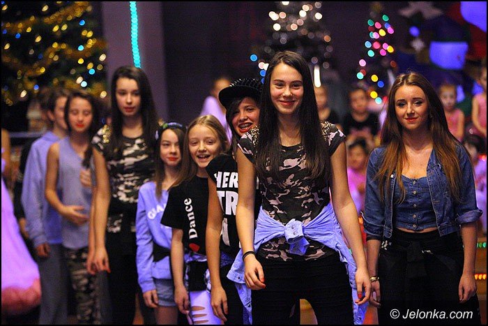 roztanczony-pokaz-zachwyci-widownie-foto-49847