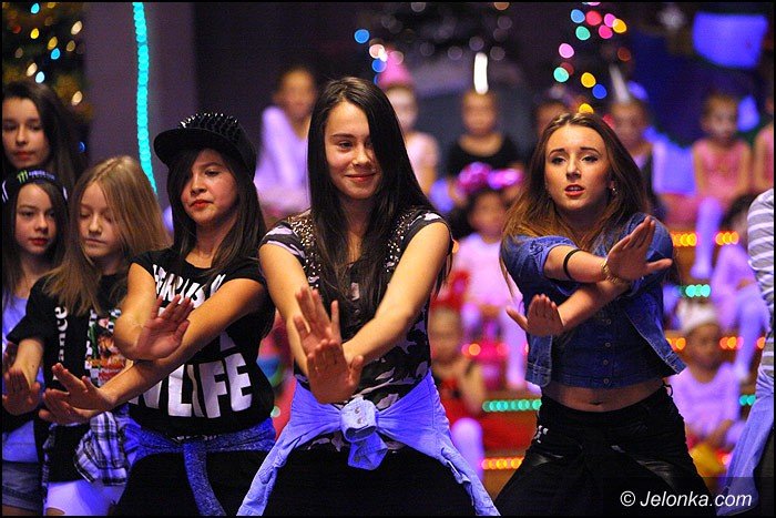 roztanczony-pokaz-zachwyci-widownie-foto-49847