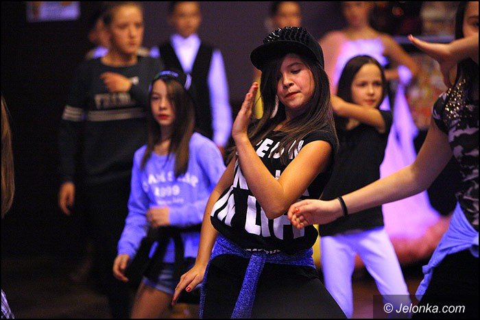 roztanczony-pokaz-zachwyci-widownie-foto-49847
