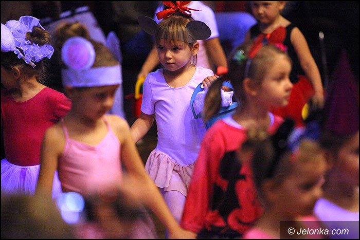 roztanczony-pokaz-zachwyci-widownie-foto-49847