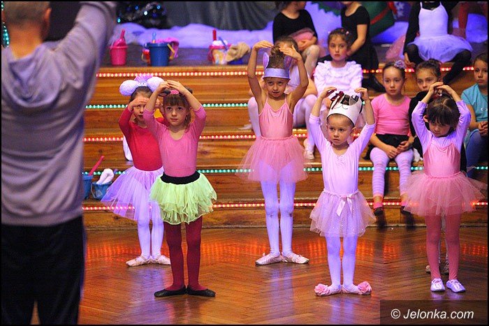 roztanczony-pokaz-zachwyci-widownie-foto-49847