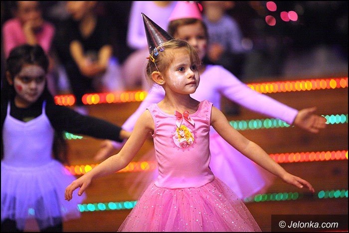 roztanczony-pokaz-zachwyci-widownie-foto-49847