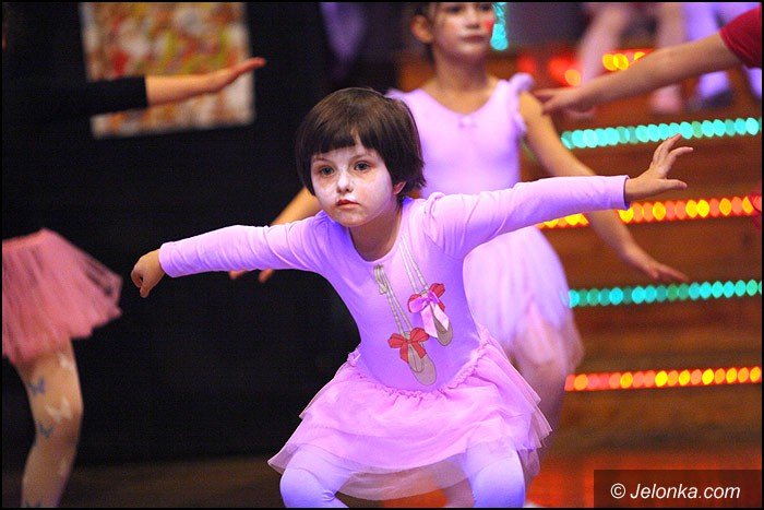 roztanczony-pokaz-zachwyci-widownie-foto-49847