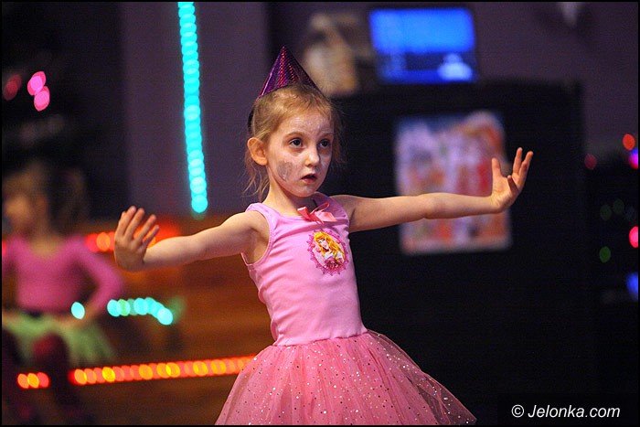 roztanczony-pokaz-zachwyci-widownie-foto-49847