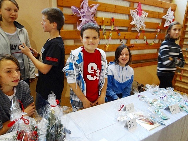 kiermasz-swiateczny-w-sobieszowie-foto-49848