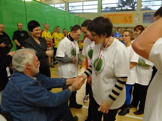 turniej-integracyjny-samorzadowcy-vs-niepenosprawni-foto-49852