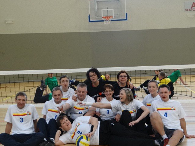 turniej-integracyjny-samorzadowcy-vs-niepenosprawni-foto-49852