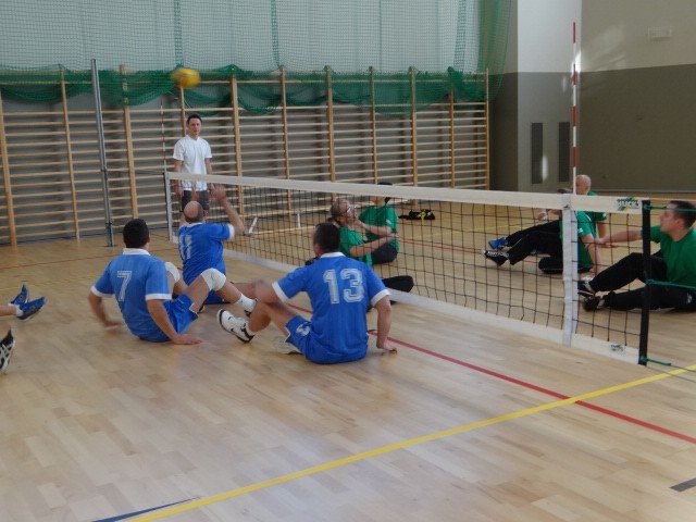turniej-integracyjny-samorzadowcy-vs-niepenosprawni-foto-49852