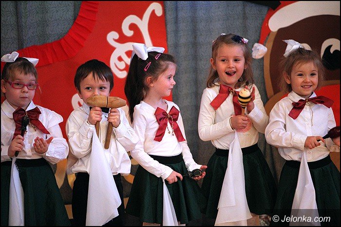 koledy-i-jaseka-dla-rodzicow-w-okraglaczku-foto-49881