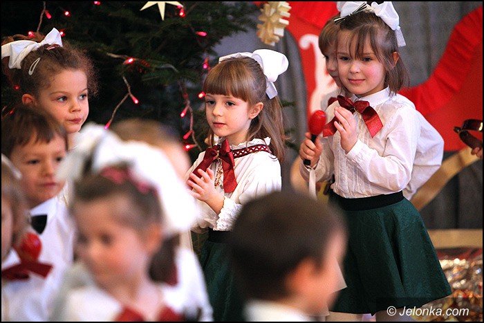 koledy-i-jaseka-dla-rodzicow-w-okraglaczku-foto-49881