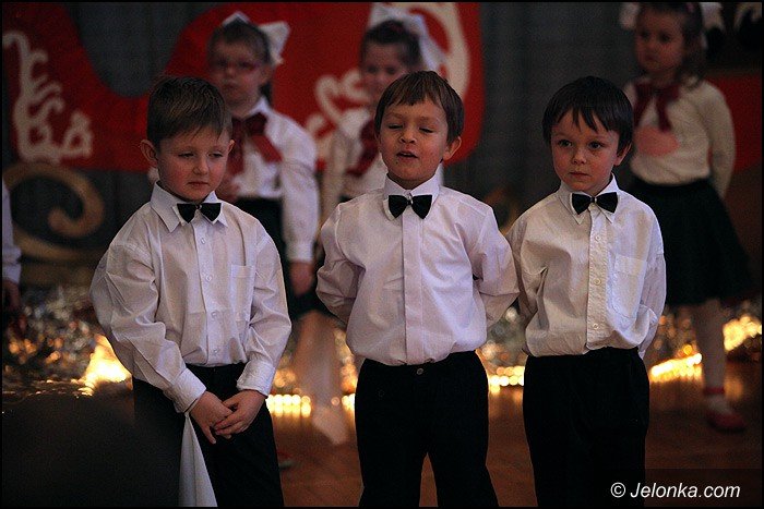 koledy-i-jaseka-dla-rodzicow-w-okraglaczku-foto-49881