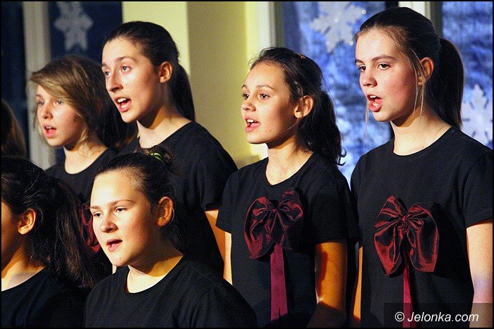 wspaniay-koncert-swiateczny-w-dwojce-foto-49902