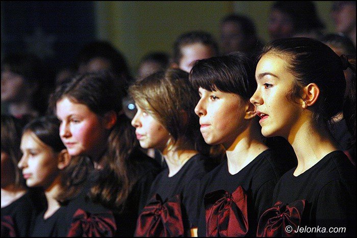 wspaniay-koncert-swiateczny-w-dwojce-foto-49902