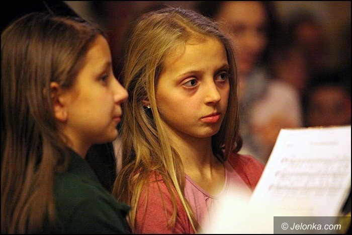 wspaniay-koncert-swiateczny-w-dwojce-foto-49902