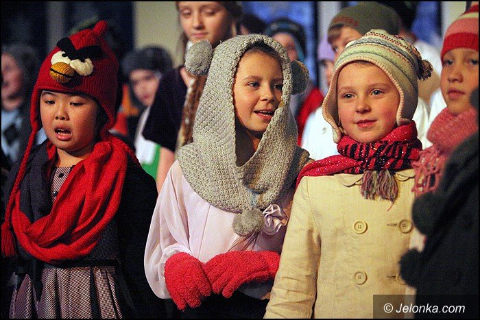 wspaniay-koncert-swiateczny-w-dwojce-foto-49902