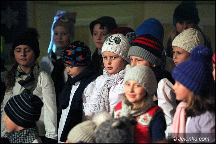 wspaniay-koncert-swiateczny-w-dwojce-foto-49902
