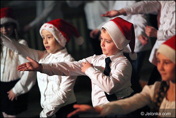 wspaniay-koncert-swiateczny-w-dwojce-foto-49902