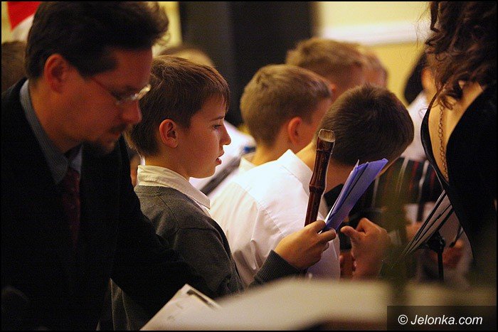 wspaniay-koncert-swiateczny-w-dwojce-foto-49902