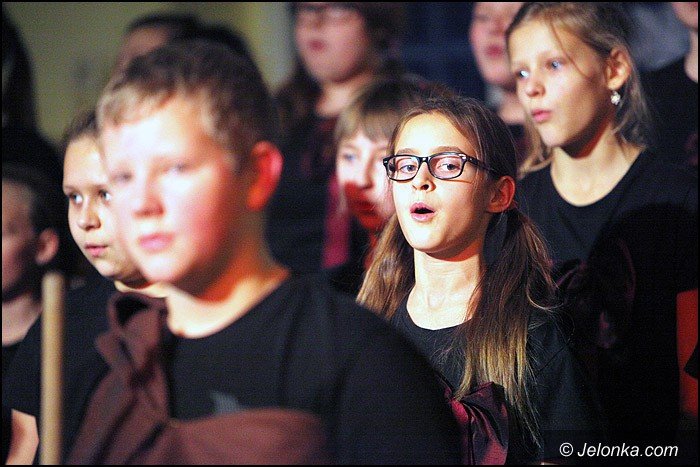 wspaniay-koncert-swiateczny-w-dwojce-foto-49902