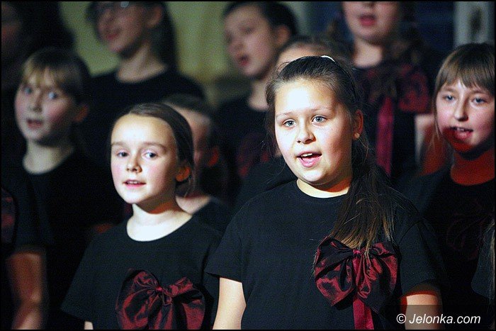 wspaniay-koncert-swiateczny-w-dwojce-foto-49902