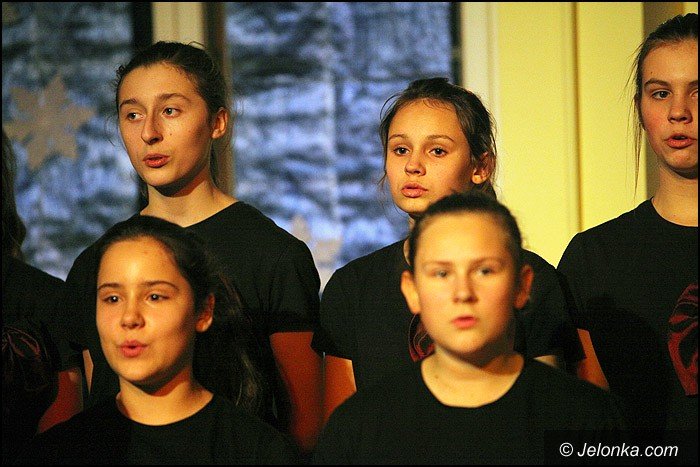 wspaniay-koncert-swiateczny-w-dwojce-foto-49902