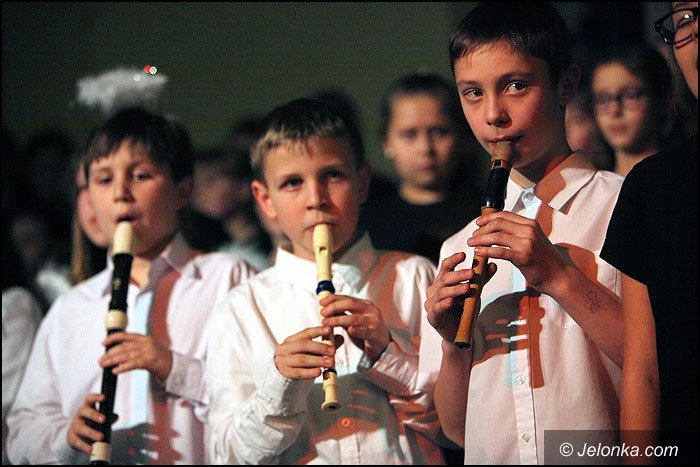 wspaniay-koncert-swiateczny-w-dwojce-foto-49902