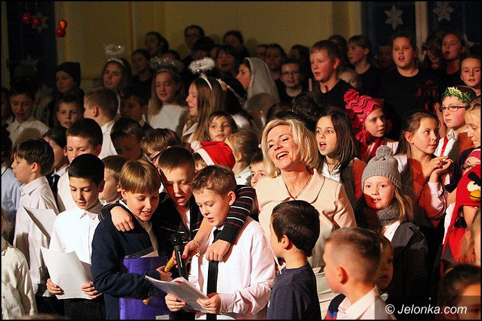 wspaniay-koncert-swiateczny-w-dwojce-foto-49902