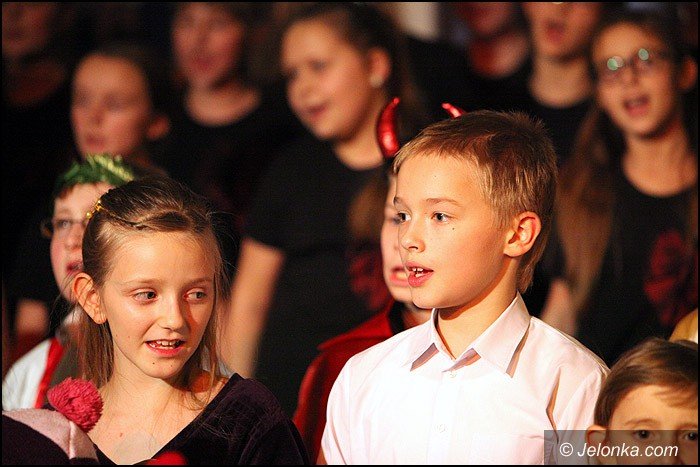 wspaniay-koncert-swiateczny-w-dwojce-foto-49902