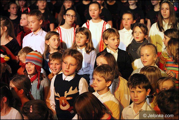 wspaniay-koncert-swiateczny-w-dwojce-foto-49902