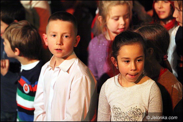 wspaniay-koncert-swiateczny-w-dwojce-foto-49902