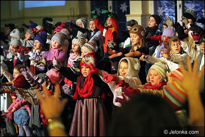 wspaniay-koncert-swiateczny-w-dwojce-foto-49902
