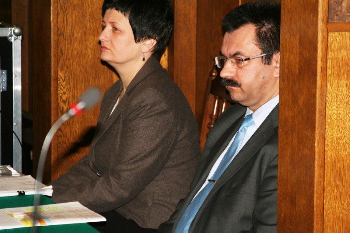 sesja-czynszowa-odwoana-z-przyczyn-formalnych-foto-49918