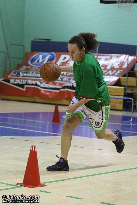 zabawa-z-basketem-z-mksem-mos-karkonosze-foto-49933
