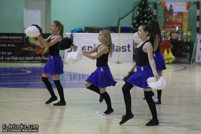 zabawa-z-basketem-z-mksem-mos-karkonosze-foto-49933