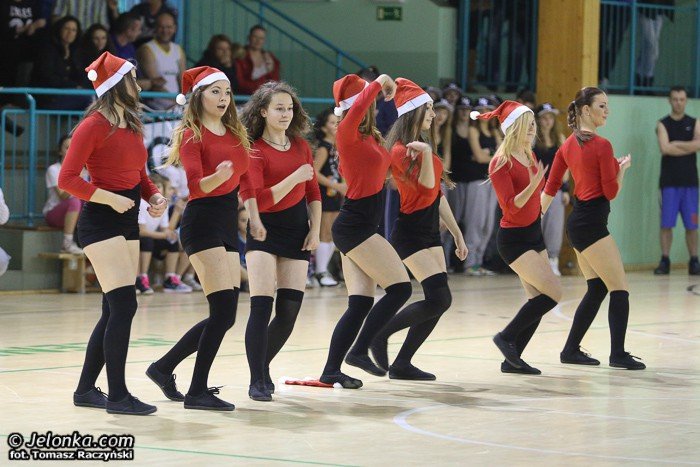zabawa-z-basketem-z-mksem-mos-karkonosze-foto-49933