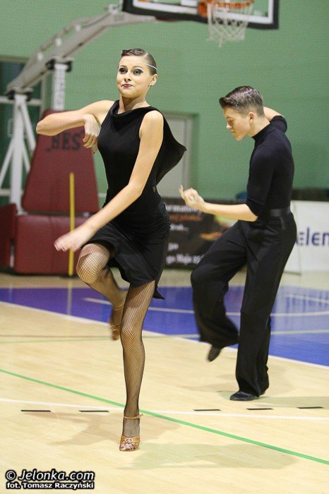 zabawa-z-basketem-z-mksem-mos-karkonosze-foto-49933