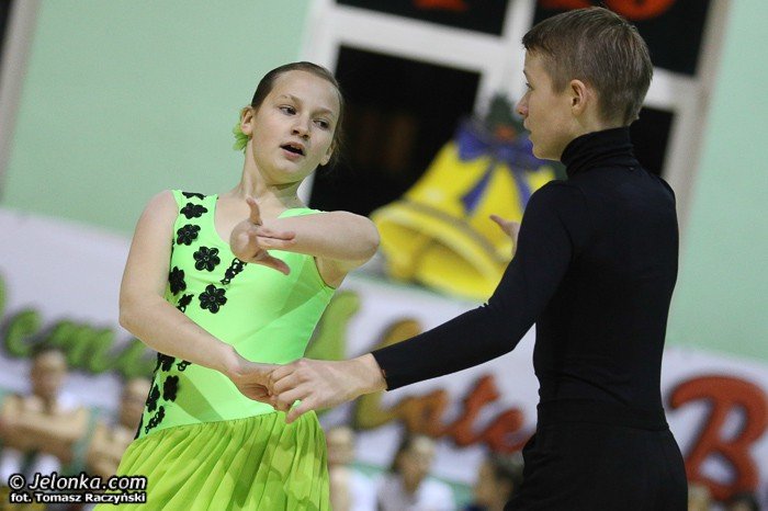 zabawa-z-basketem-z-mksem-mos-karkonosze-foto-49933