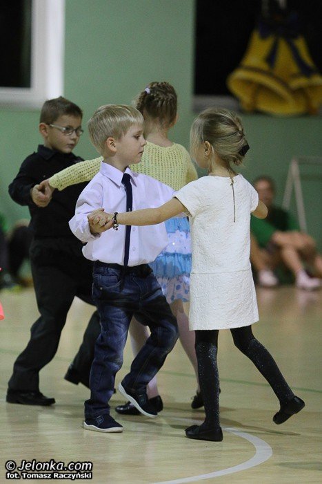 zabawa-z-basketem-z-mksem-mos-karkonosze-foto-49933