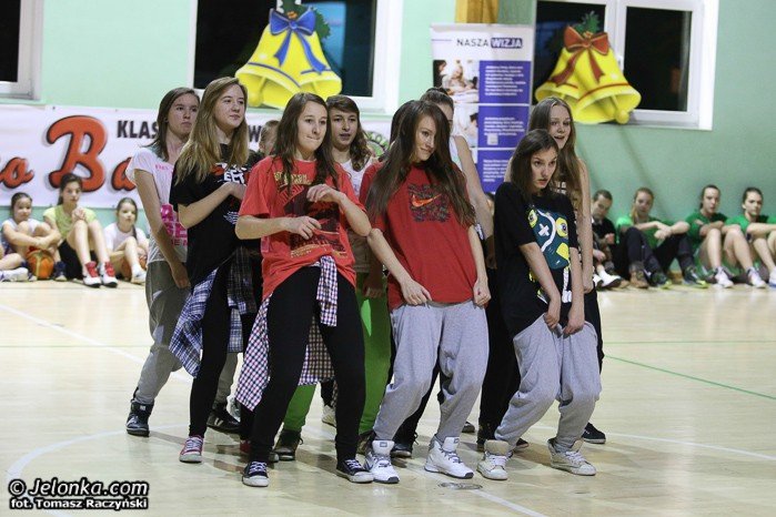 zabawa-z-basketem-z-mksem-mos-karkonosze-foto-49933
