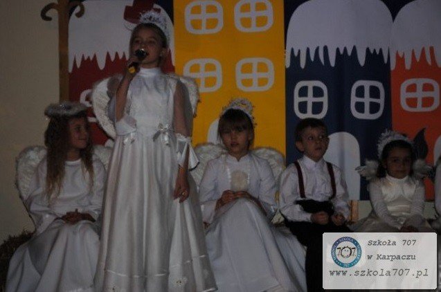 bozonarodzeniowe-przedstawienie-w-szkole-707-foto-49936