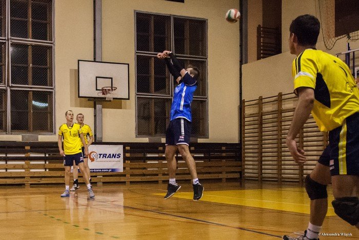 siatkarze-olimpii-powalczyli-z-liderem-foto-49939