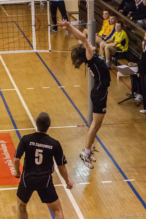 siatkarze-olimpii-powalczyli-z-liderem-foto-49939