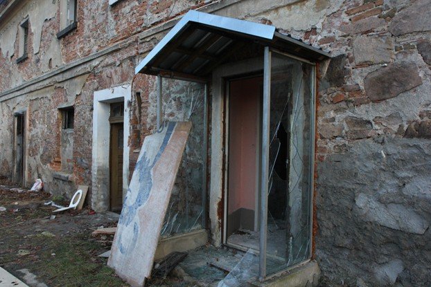 palmiarnia-schaffgotschow-popada-w-ruine-foto-49958