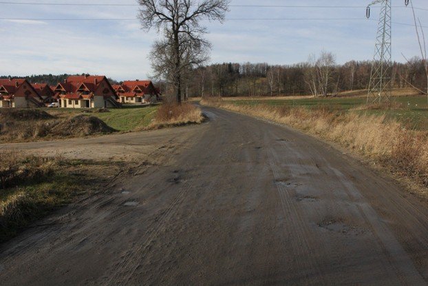 droga-z-cieplic-do-staniszowa-to-dziura-na-dziurze-foto-49991