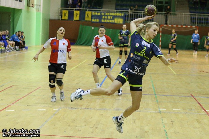 slavia-pokazaa-klase-przy-zotniczej-foto-50010